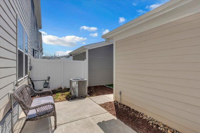 4909 Crescent Square Street, Raleigh, NC 27616