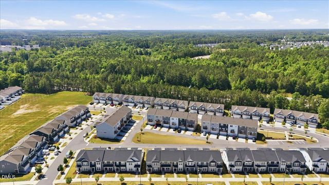 4909 Crescent Square Street, Raleigh, NC 27616