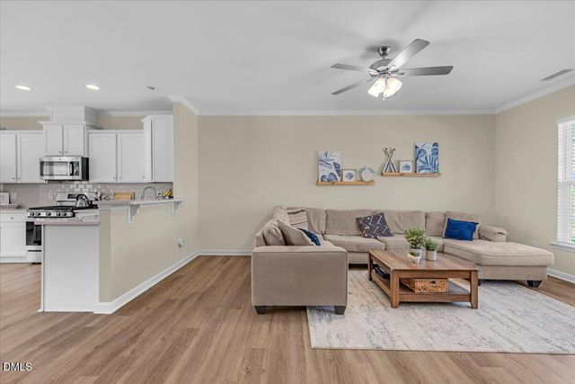 4909 Crescent Square Street, Raleigh, NC 27616
