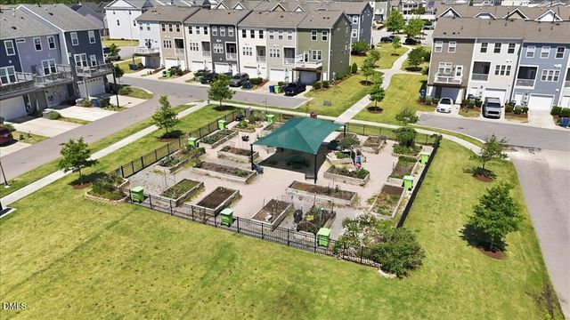 4909 Crescent Square Street, Raleigh, NC 27616