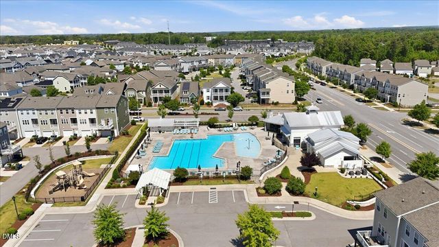 4909 Crescent Square Street, Raleigh, NC 27616