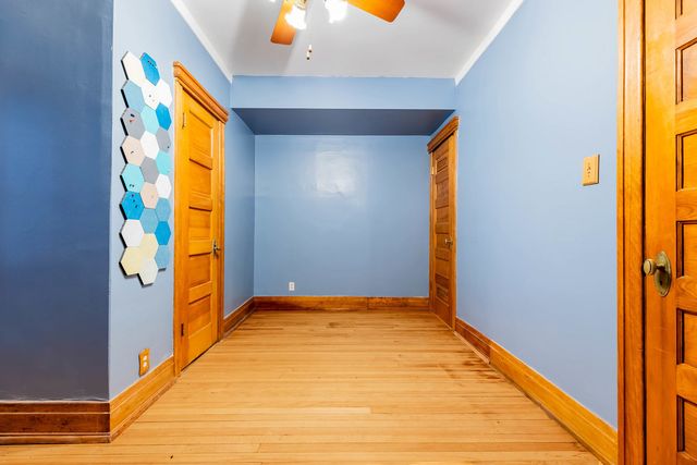 116 S East Avenue 1E, Oak Park, IL 60302