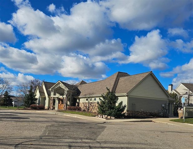 1573 Oakfield Drive, Ann Arbor, MI 48108