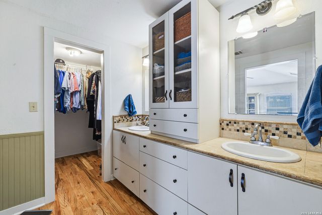 1942 flamingo, San Antonio, TX 78209