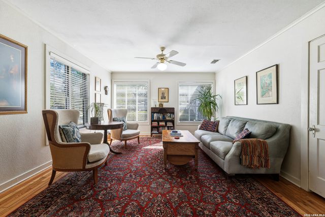 1942 flamingo, San Antonio, TX 78209