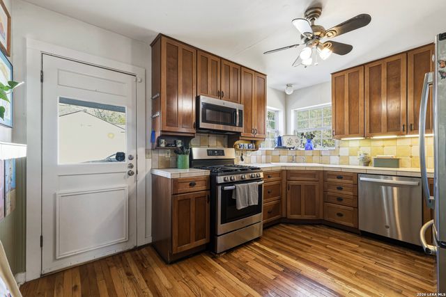 1942 flamingo, San Antonio, TX 78209