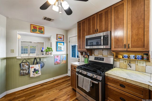 1942 flamingo, San Antonio, TX 78209