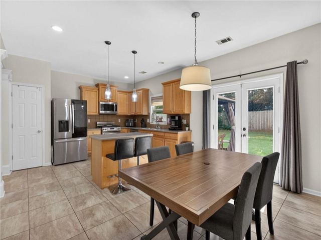 5135 Fieldgate Ridge Drive, Cumming, GA 30028