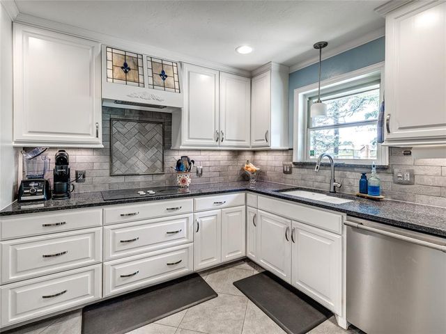 7611 Clayton Drive, Oklahoma City, OK 73132