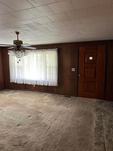 284 Parker Road, London, KY 40741