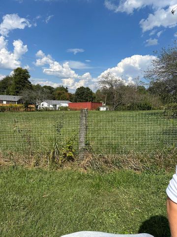 284 Parker Road, London, KY 40741