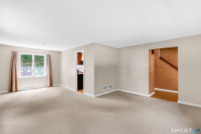 30 Sass Drive, Manchester, CT 06042