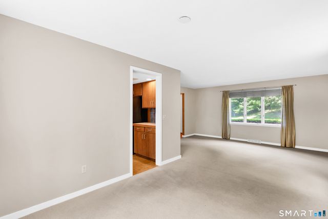 30 Sass Drive, Manchester, CT 06042
