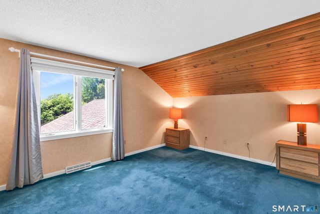 30 Sass Drive, Manchester, CT 06042