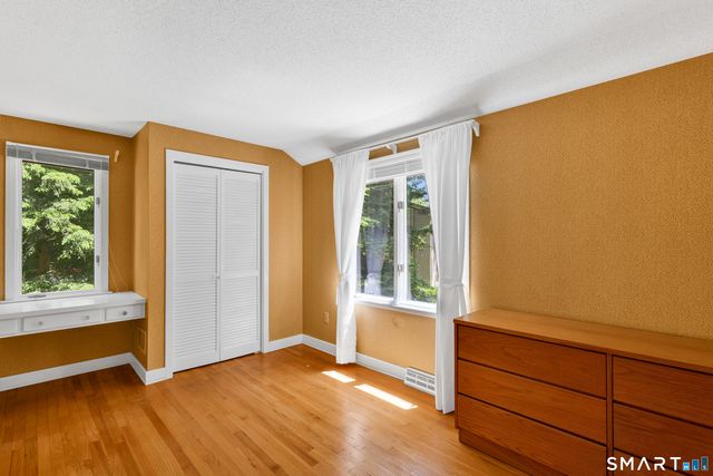 30 Sass Drive, Manchester, CT 06042