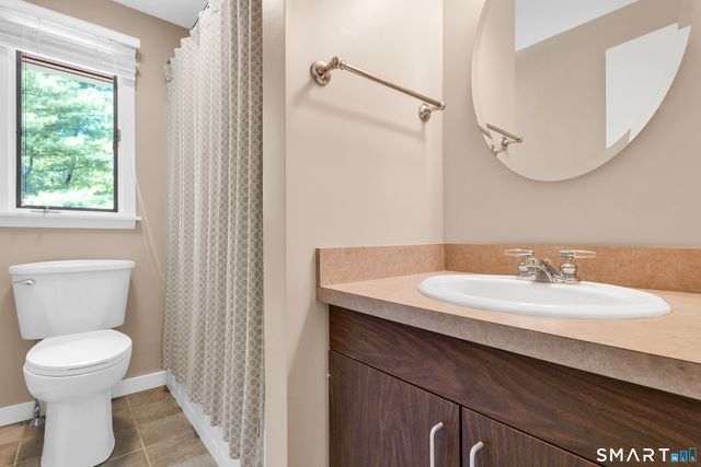 30 Sass Drive, Manchester, CT 06042