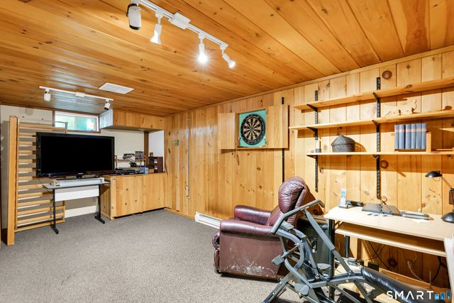 30 Sass Drive, Manchester, CT 06042