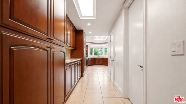 1856 Loma Vista Drive, Beverly Hills, CA 90210
