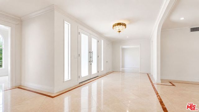 1856 Loma Vista Drive, Beverly Hills, CA 90210