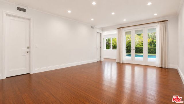 1856 Loma Vista Drive, Beverly Hills, CA 90210