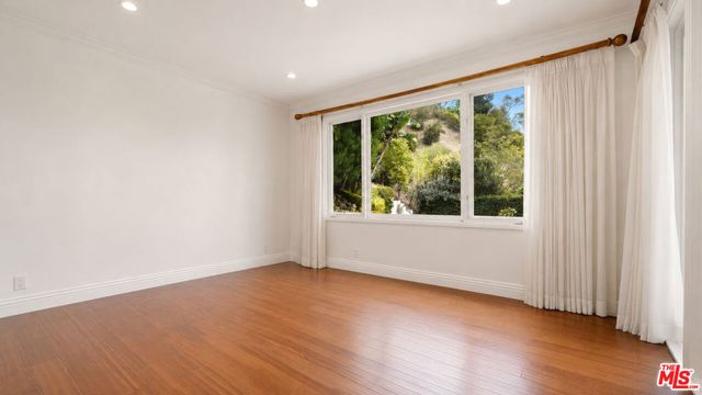 1856 Loma Vista Drive, Beverly Hills, CA 90210
