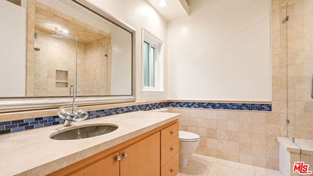 1856 Loma Vista Drive, Beverly Hills, CA 90210