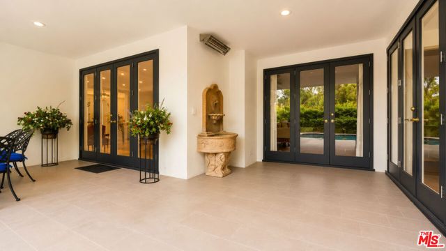 1856 Loma Vista Drive, Beverly Hills, CA 90210