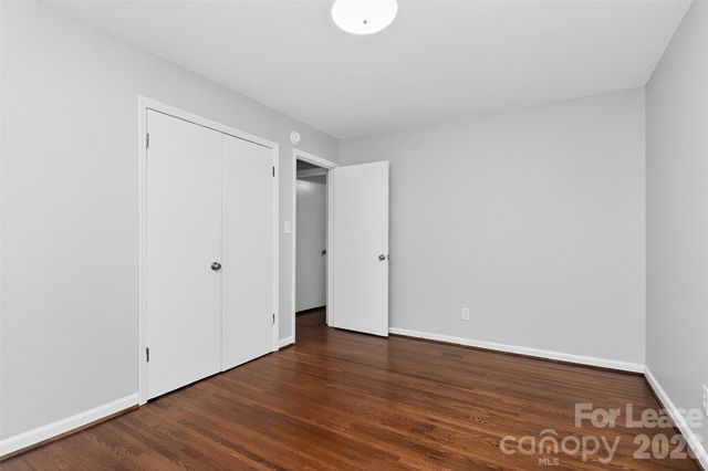 11228 Gladewater Drive, Matthews, NC 28105