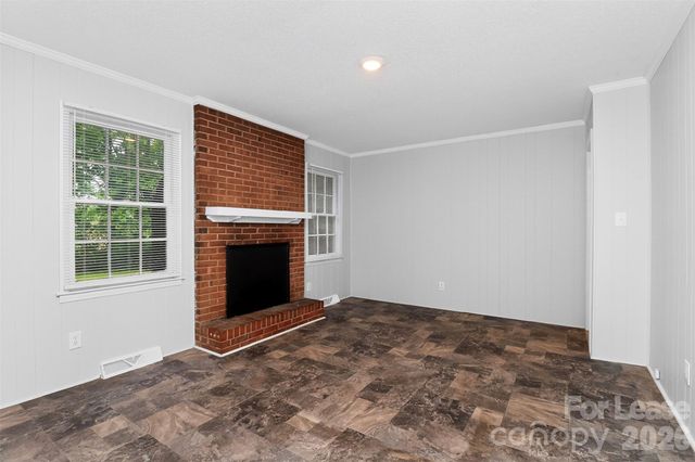 11228 Gladewater Drive, Matthews, NC 28105
