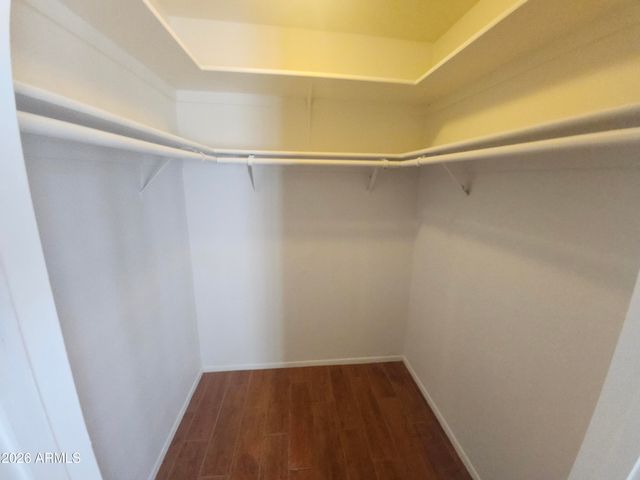 4325 E VINEYARD Road, Phoenix, AZ 85042