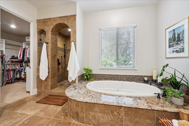 1682 Camino Verdera, Lincoln, CA 95648