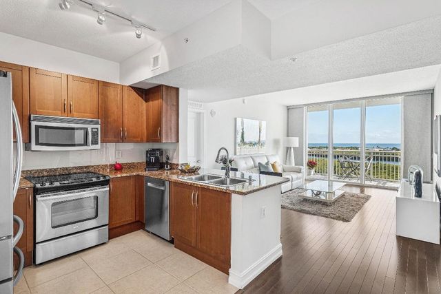 450 N Federal Highway 1107, Boynton Beach, FL 33435