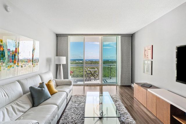 450 N Federal Highway 1107, Boynton Beach, FL 33435