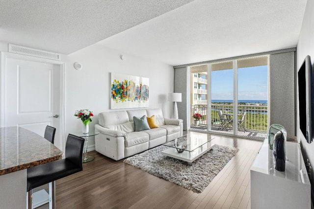 450 N Federal Highway 1107, Boynton Beach, FL 33435