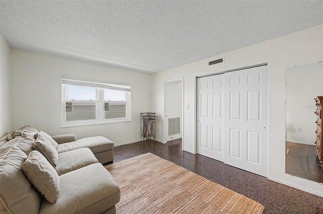 9 HAIG PLACE 704, Dunedin, FL 34698