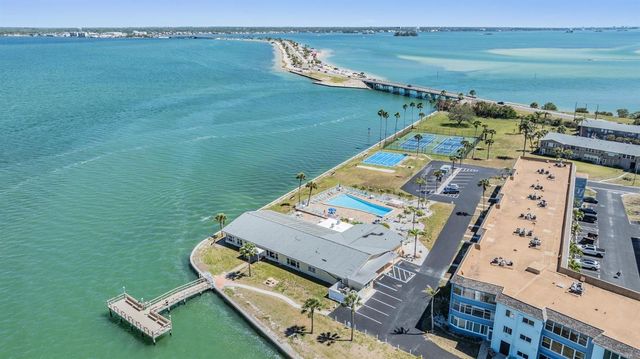 9 HAIG PLACE 704, Dunedin, FL 34698
