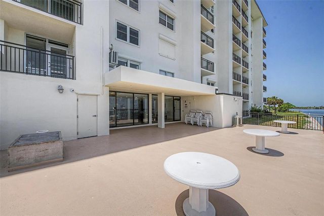 9 HAIG PLACE 704, Dunedin, FL 34698