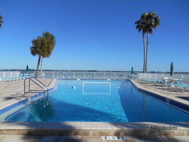 9 HAIG PLACE 704, Dunedin, FL 34698