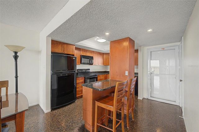 9 HAIG PLACE 704, Dunedin, FL 34698