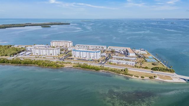 9 HAIG PLACE 704, Dunedin, FL 34698