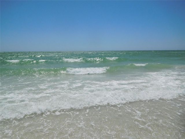 9 HAIG PLACE 704, Dunedin, FL 34698