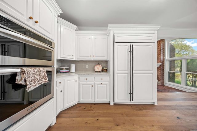 5006 Colonial Court, Benton, AR 72015