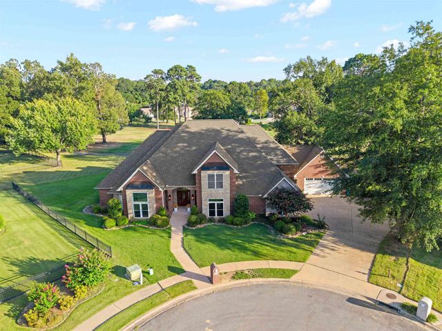 5006 Colonial Court, Benton, AR 72015