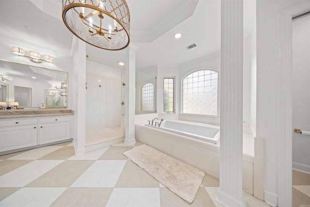 5006 Colonial Court, Benton, AR 72015