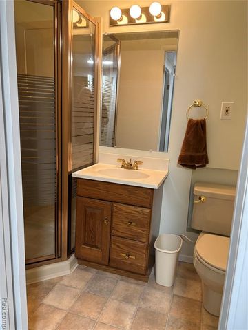 38848 Windmill Pointe, Clinton Township, MI 48038