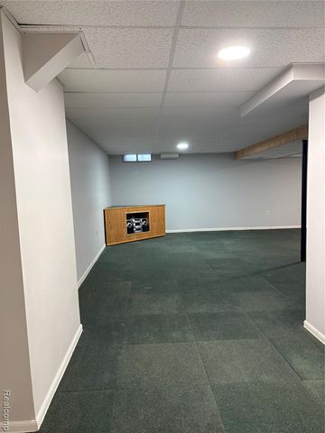 38848 Windmill Pointe, Clinton Township, MI 48038