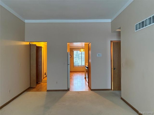 38848 Windmill Pointe, Clinton Township, MI 48038