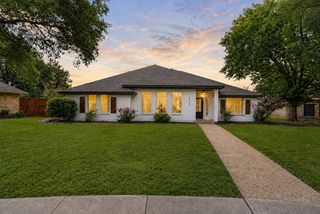 3306 Blue Bell Place, Richardson, TX 75082