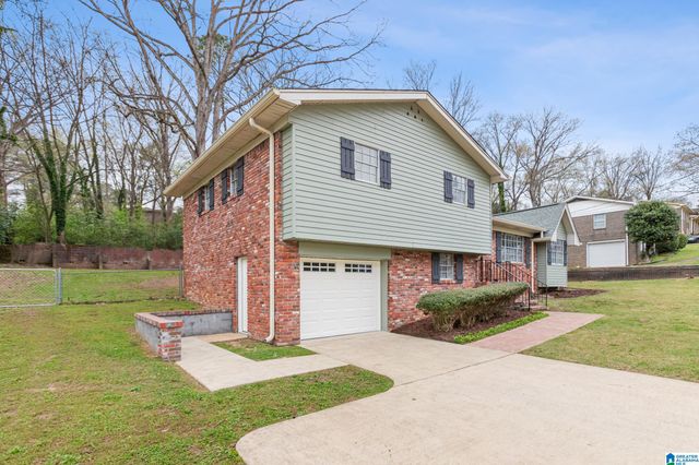 2620 2ND WAY NW, Center Point, AL 35215