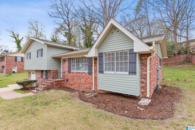 2620 2ND WAY NW, Center Point, AL 35215